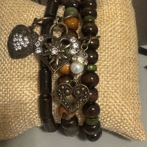 Beaded charm bracelet